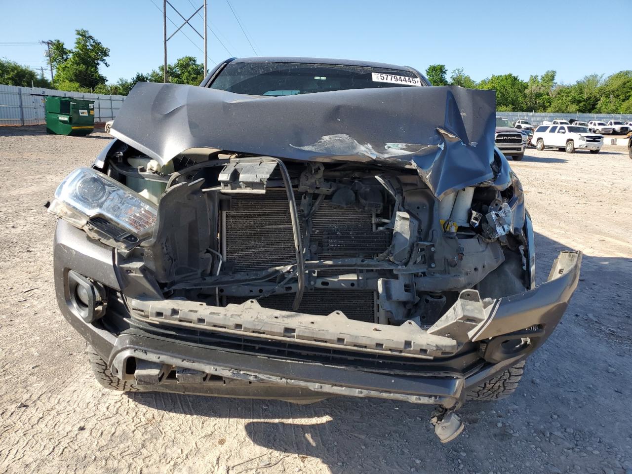 5TFAZ5CN7HX052260 TOYOTA TACOMA 2017