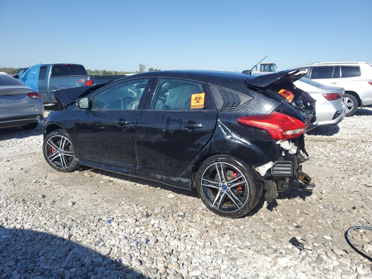 1FADP3L9XHL244165 FORD FOCUS 2017