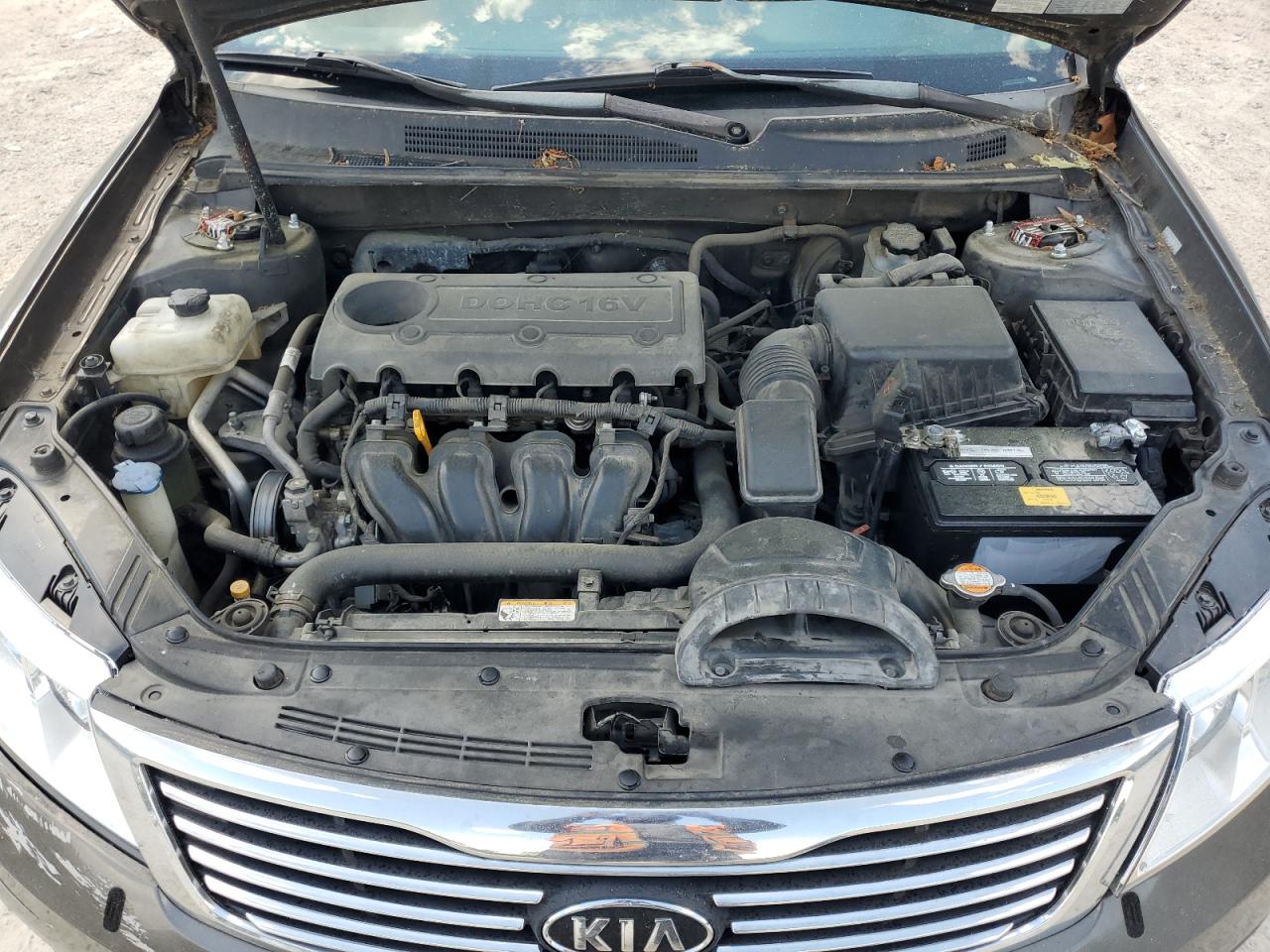 2009 Kia Optima Lx VIN: KNAGE228595316537 Lot: 55675395