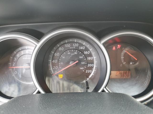 2011 NISSAN VERSA S  