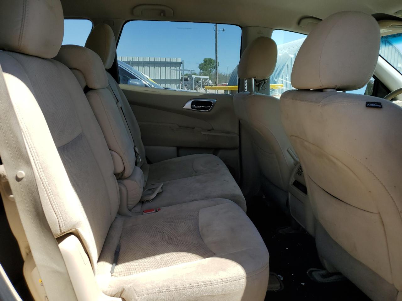 2014 Nissan Pathfinder S VIN: 5N1AR2MM4EC633105 Lot: 56844185
