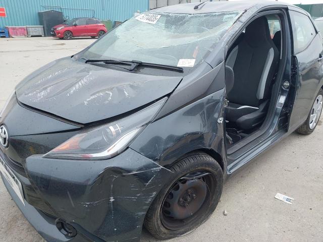 2017 TOYOTA AYGO X-PLA