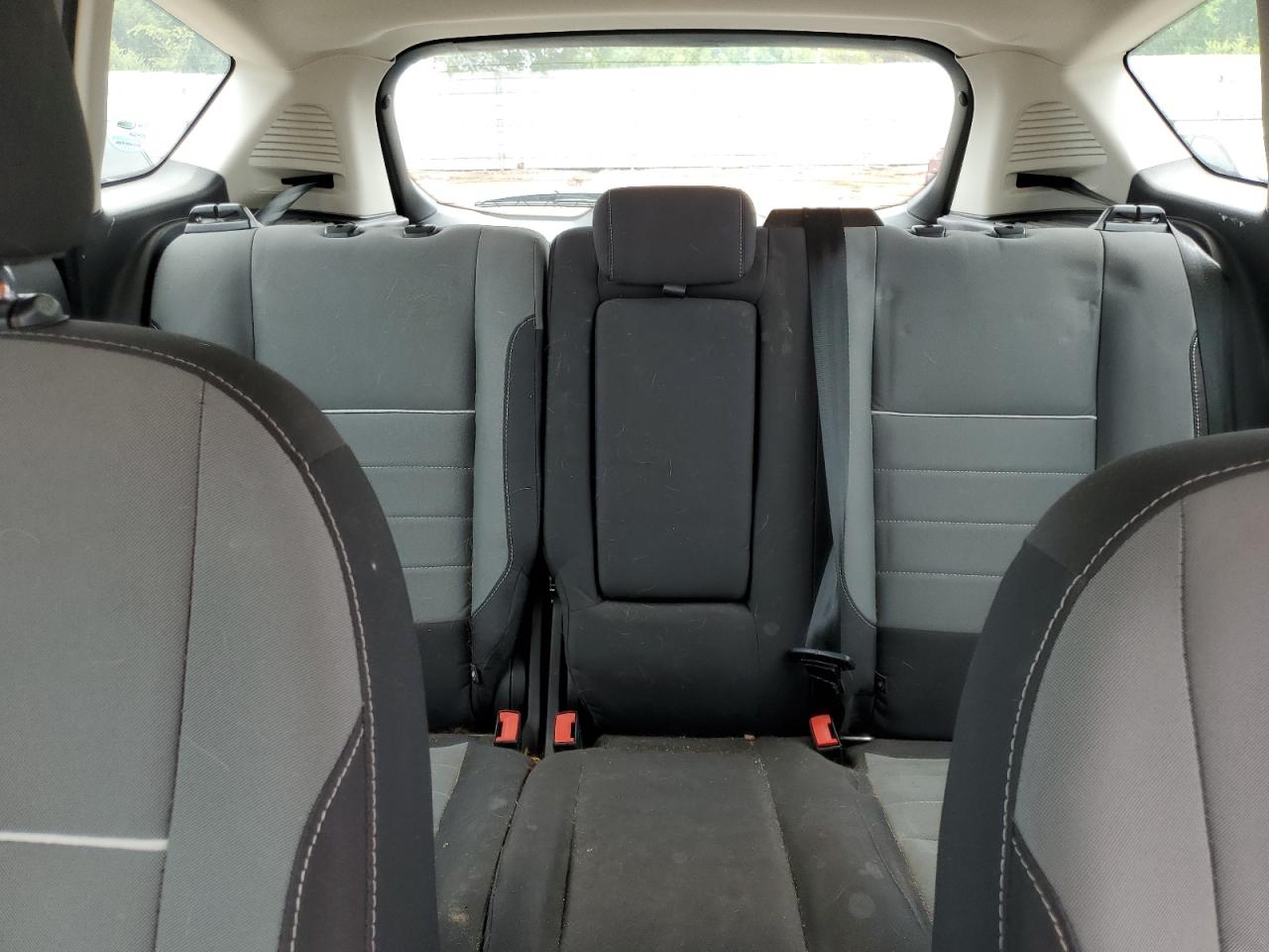 2015 Ford C-Max Se VIN: 1FADP5AU8FL105748 Lot: 58275115