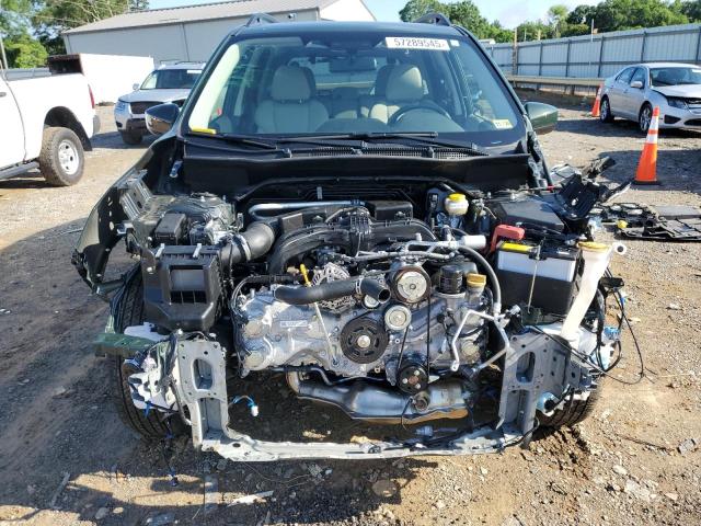  SUBARU FORESTER 2024 Zielony