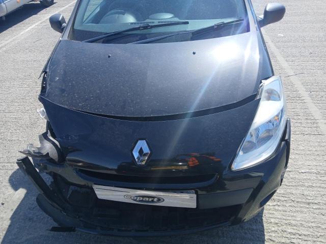 2011 RENAULT CLIO PZAZ