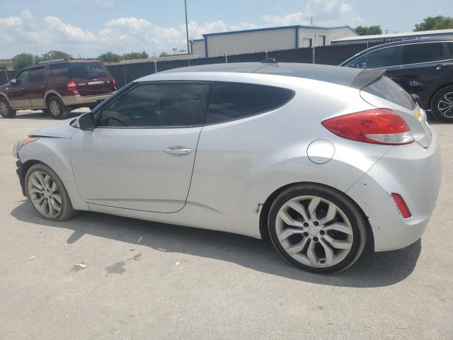  HYUNDAI VELOSTER 2013 Серебристый