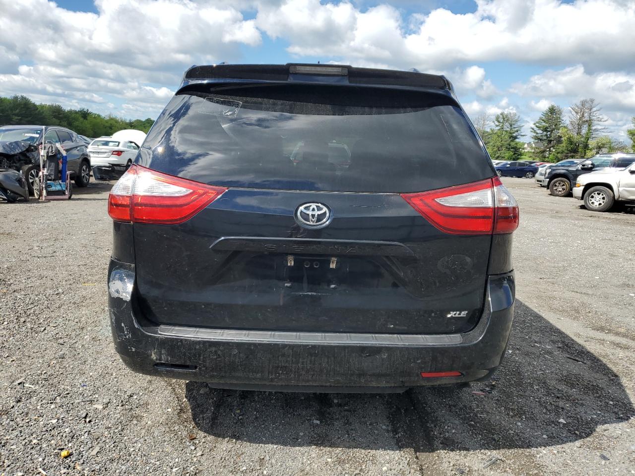 5TDYZ3DC8KS018583 TOYOTA All Models 2019