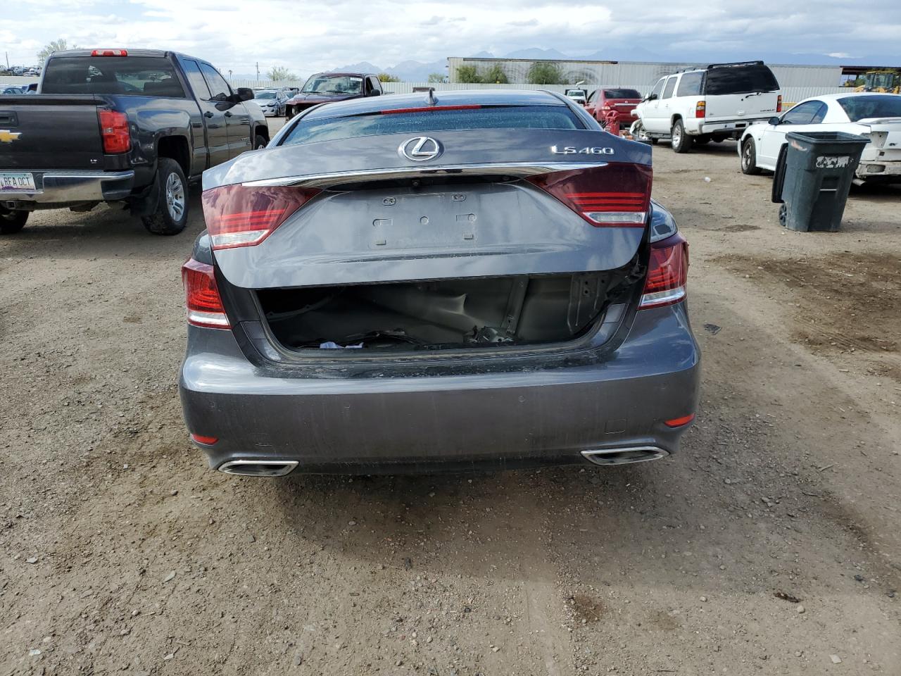 2016 Lexus Ls 460 VIN: JTHBL5EFXG5140241 Lot: 56105015