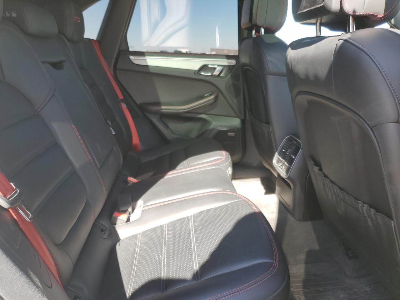 2017 Porsche Macan Gts VIN: WP1AG2A5XHLB51491 Lot: 55686315