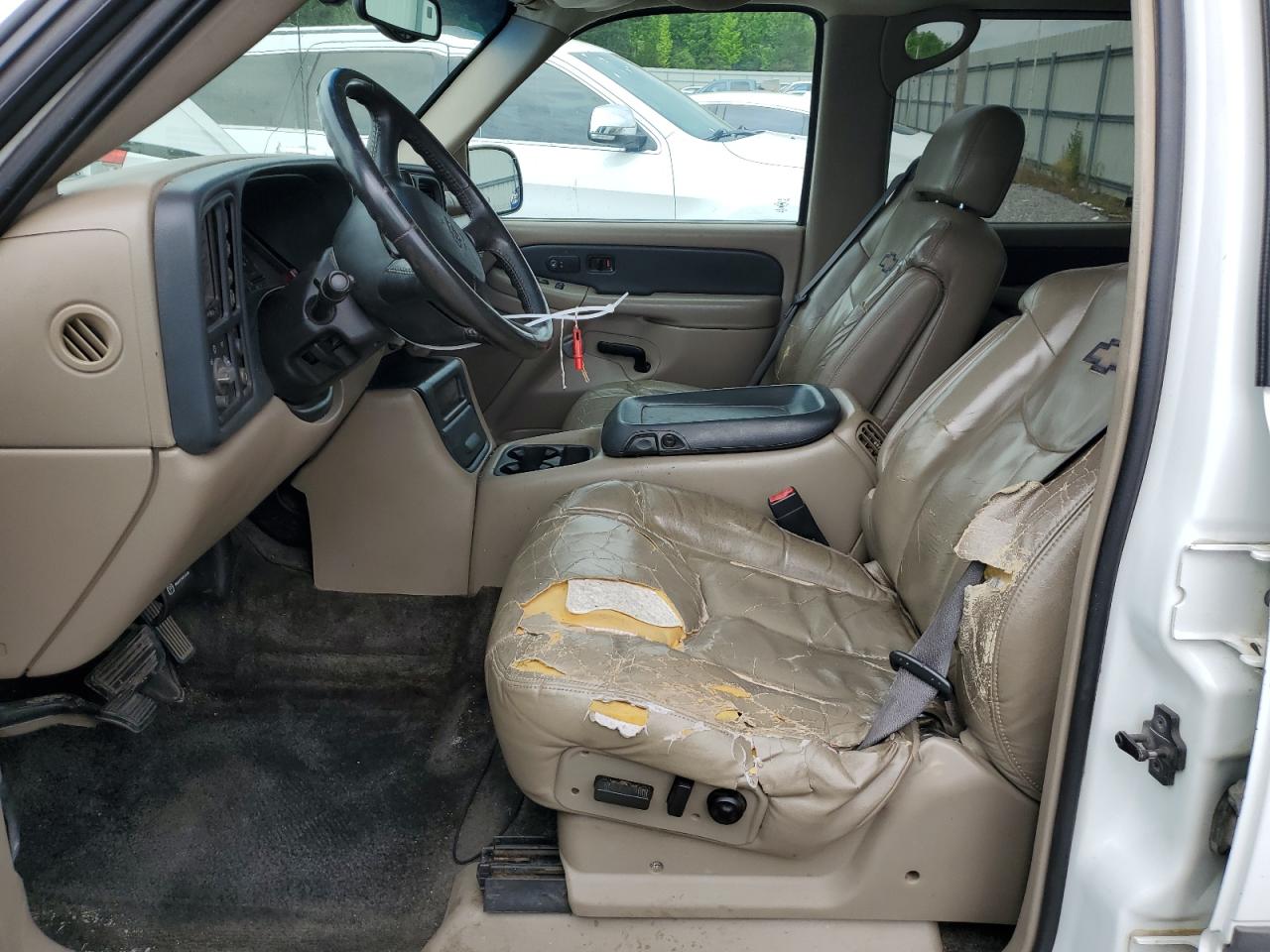 2002 Chevrolet Avalanche K1500 VIN: 3GNEK13T52G241389 Lot: 57113625