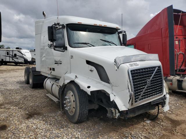 2005 Volvo Vnl Semi Truck