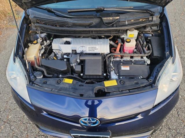 Хэтчбеки TOYOTA PRIUS 2013 Синий