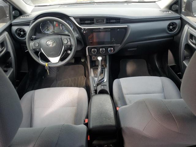  TOYOTA COROLLA 2018 Серебристый