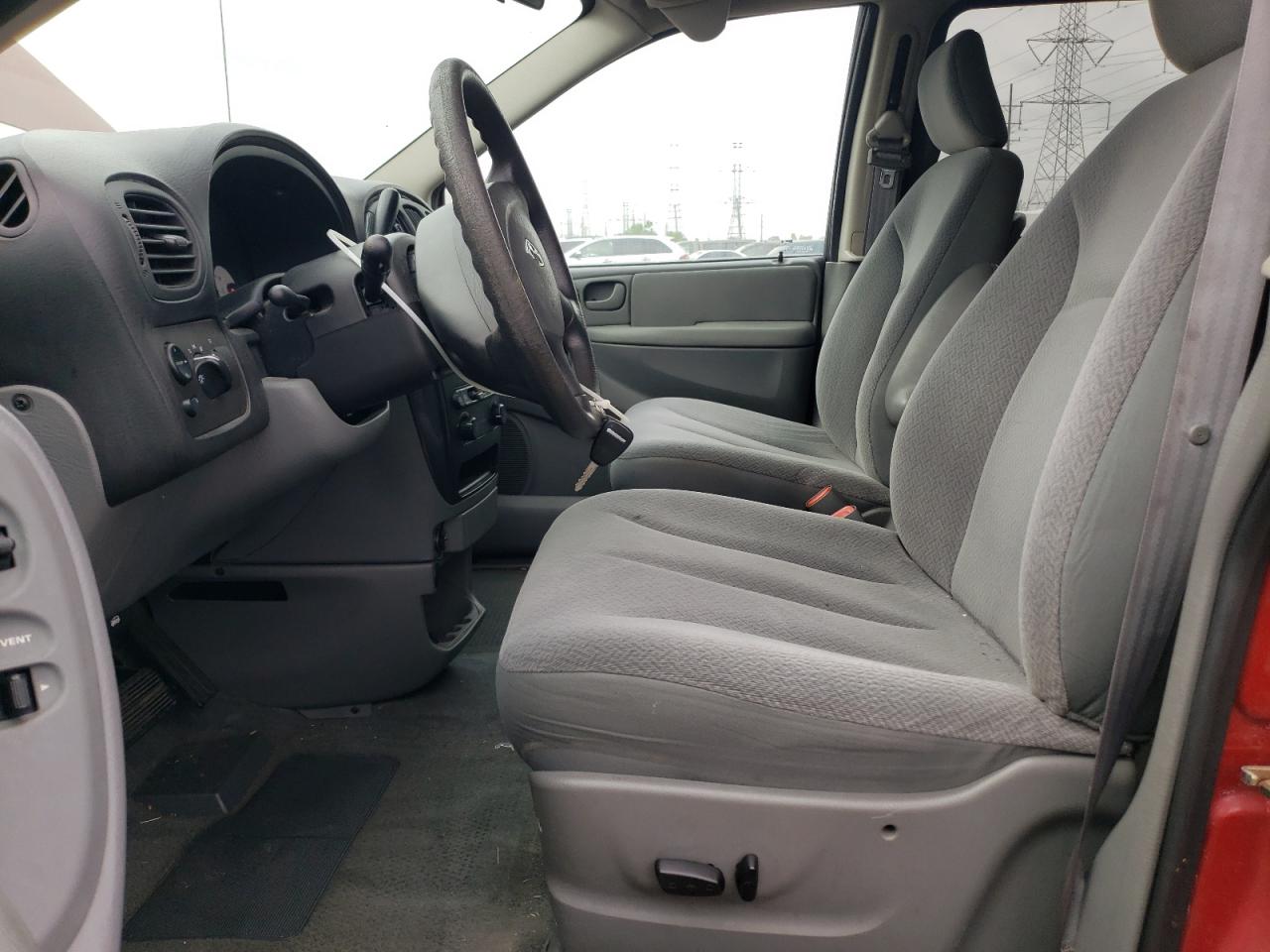 2005 Dodge Caravan Sxt VIN: 1D4GP45R55B181295 Lot: 58246075