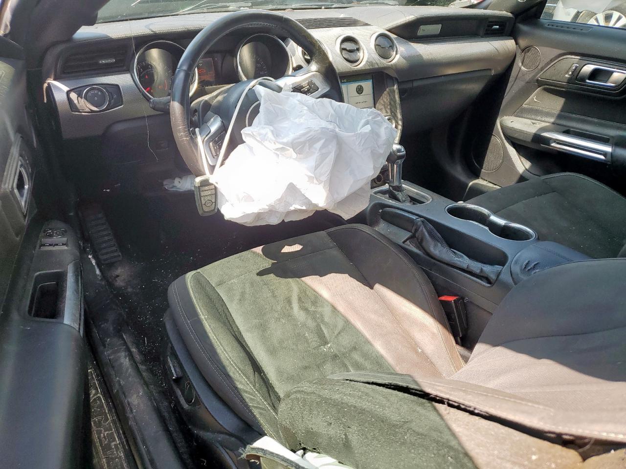 1FA6P8TH4K5130218 2019 Ford Mustang