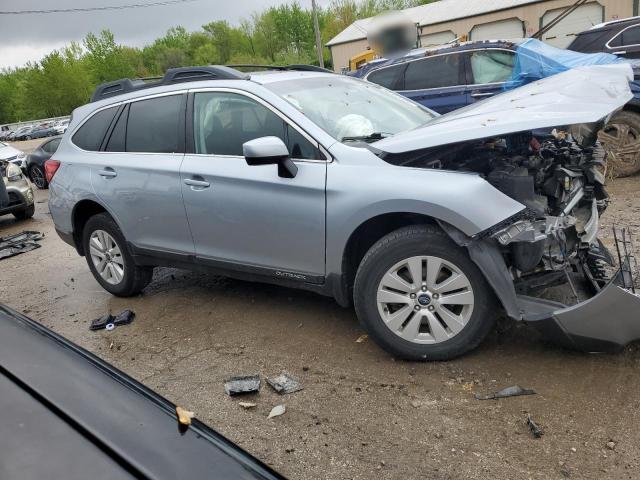  SUBARU OUTBACK 2017 Srebrny