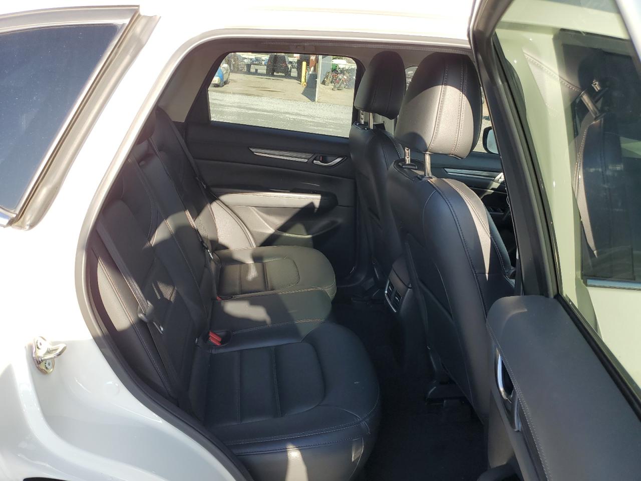 2018 Mazda Cx-5 Grand Touring VIN: JM3KFADM1J1353893 Lot: 56576695