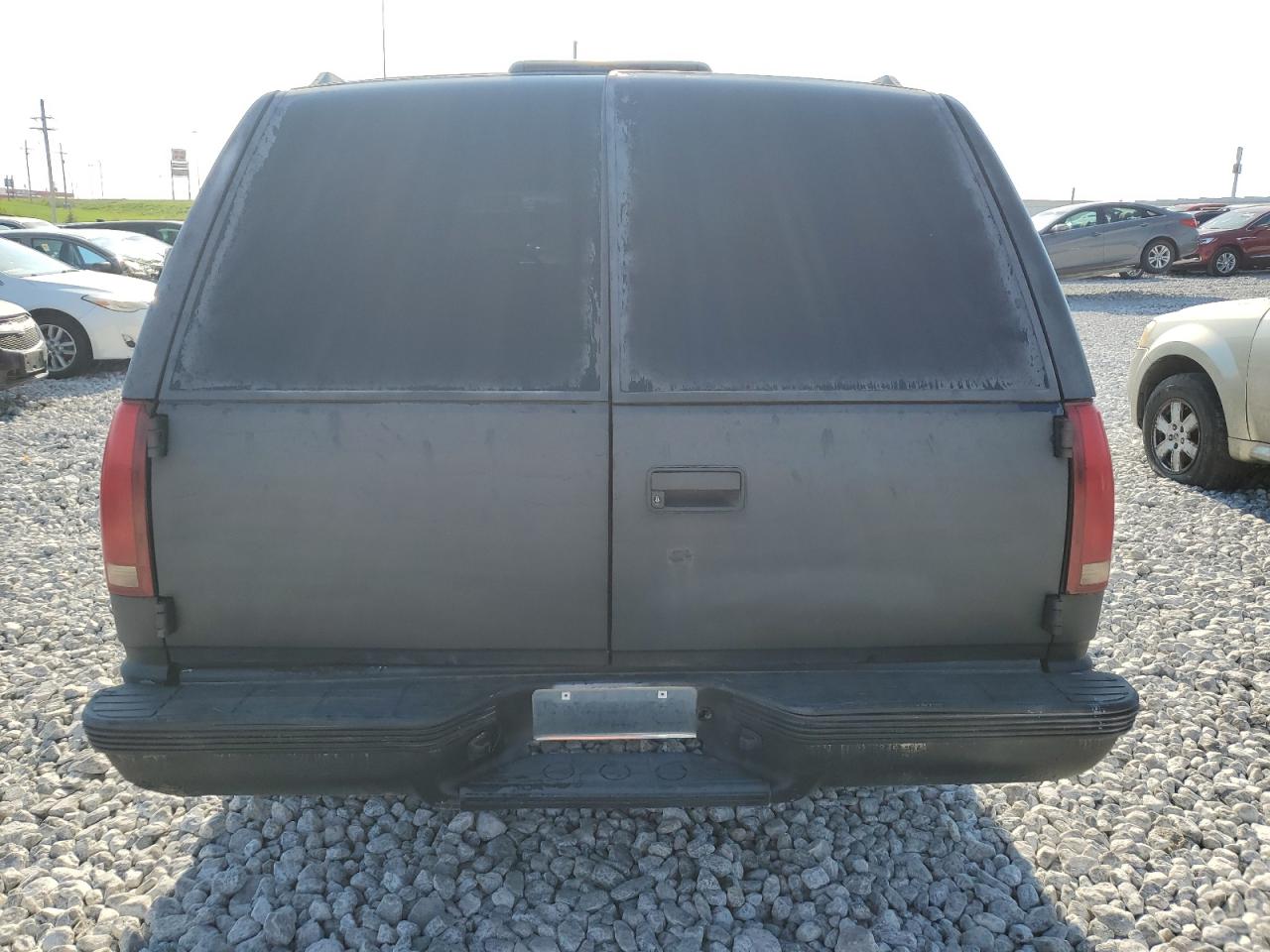 1996 Chevrolet Tahoe K1500 VIN: 1GNEK13R2TJ345259 Lot: 78396923