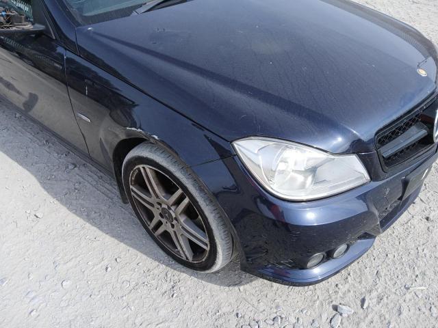 2011 MERCEDES BENZ C220 SE CD