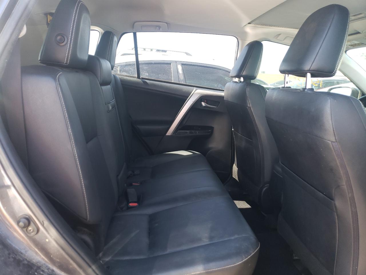 JTMDJREV6GD054851 TOYOTA RAV4 2016