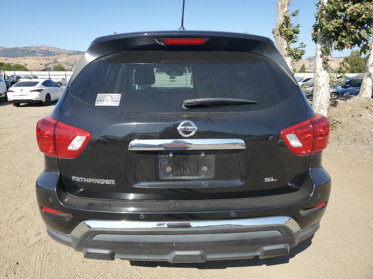 5N1DR2MN4JC608205 NISSAN PATHFINDER 2018
