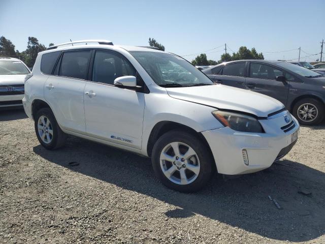  TOYOTA RAV4 2013 Белый