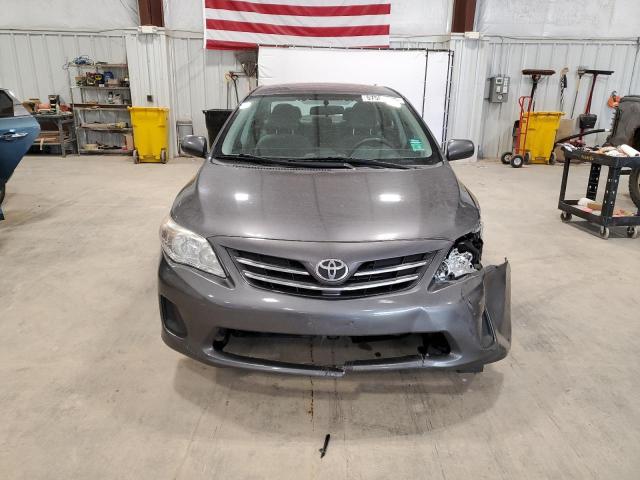  TOYOTA COROLLA 2013 Серый
