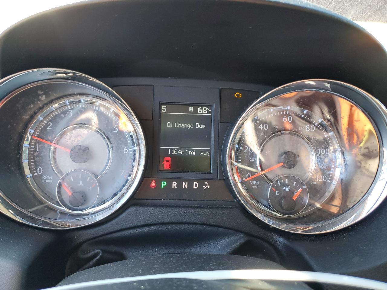 2011 Chrysler Town & Country Touring L VIN: 2A4RR8DG0BR617615 Lot: 58166175