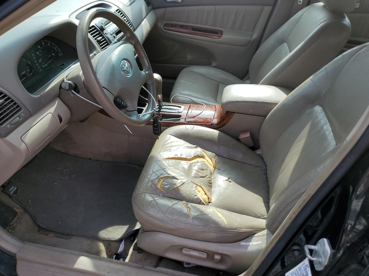 2003 Toyota Camry Le VIN: 4T1BE30K43U220862 Lot: 58661405