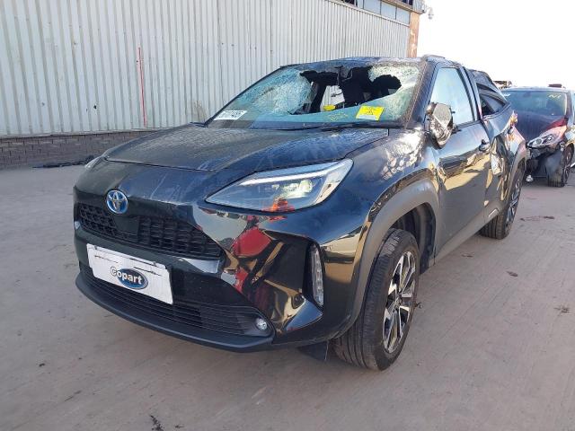2024 TOYOTA YARIS CROS