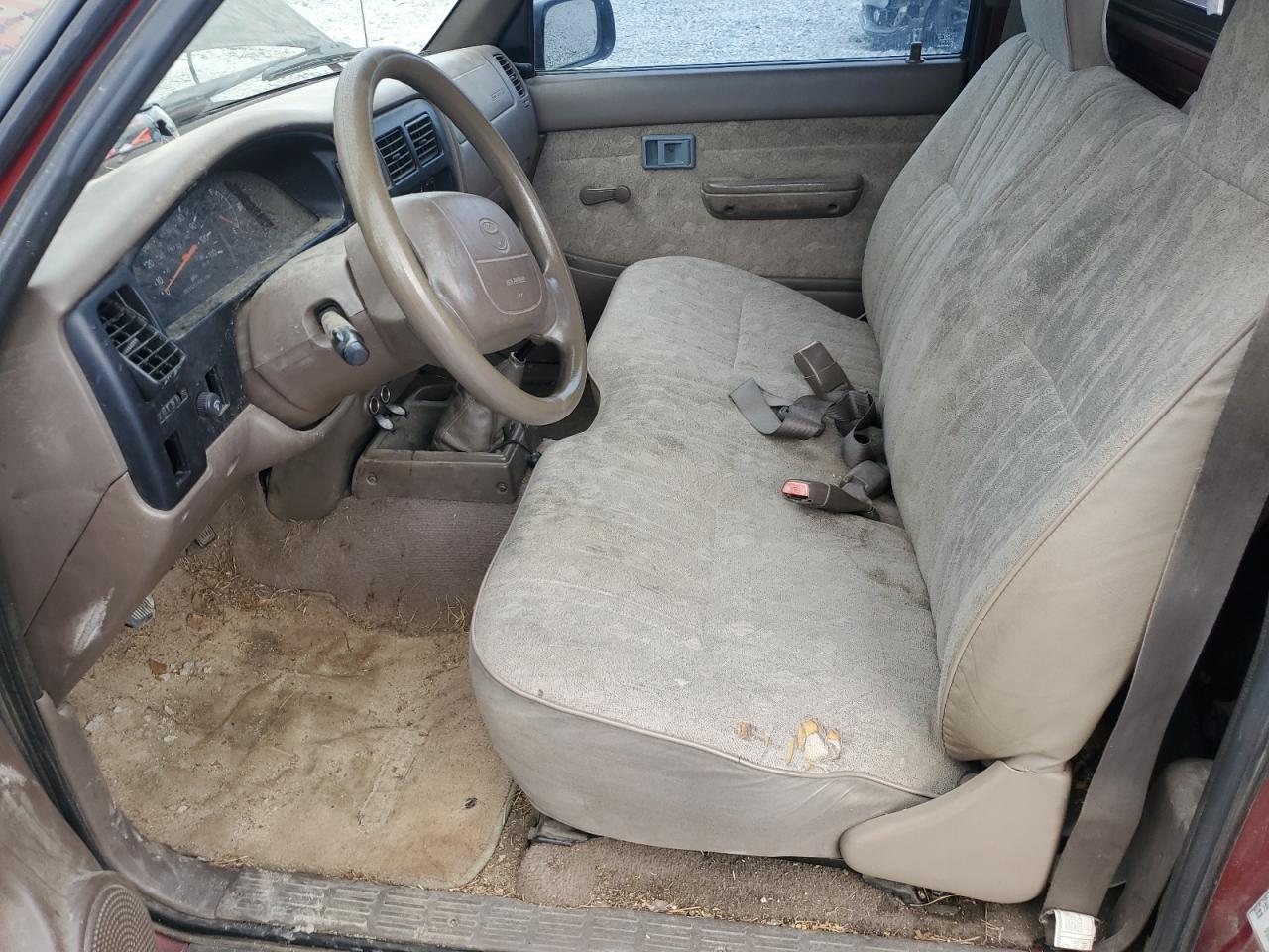 2000 Toyota Tacoma VIN: 4TANL42N0YZ587557 Lot: 55143035