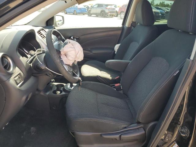  NISSAN VERSA 2017 Черный