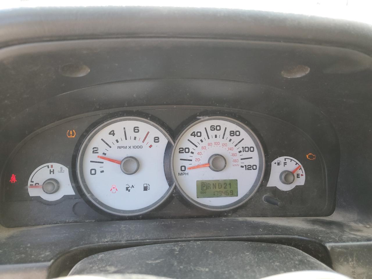 2005 Ford Escape Limited VIN: 1FMYU041X5KC72704 Lot: 57819655