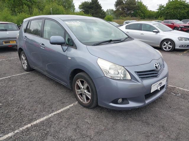 2009 TOYOTA VERSO TR V