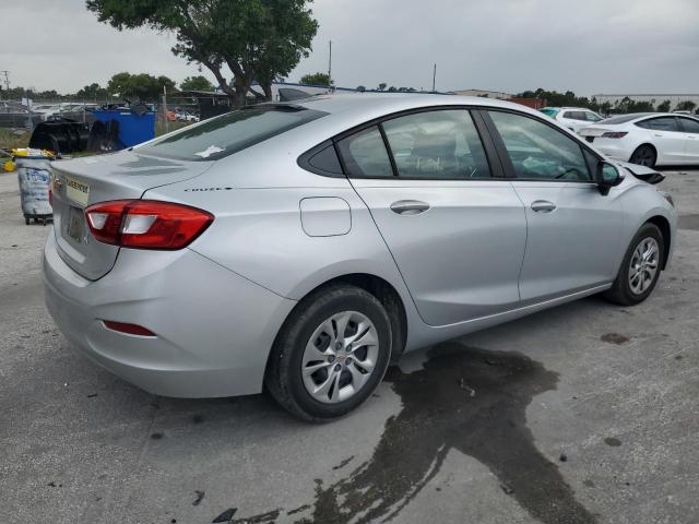  CHEVROLET CRUZE 2019 Srebrny