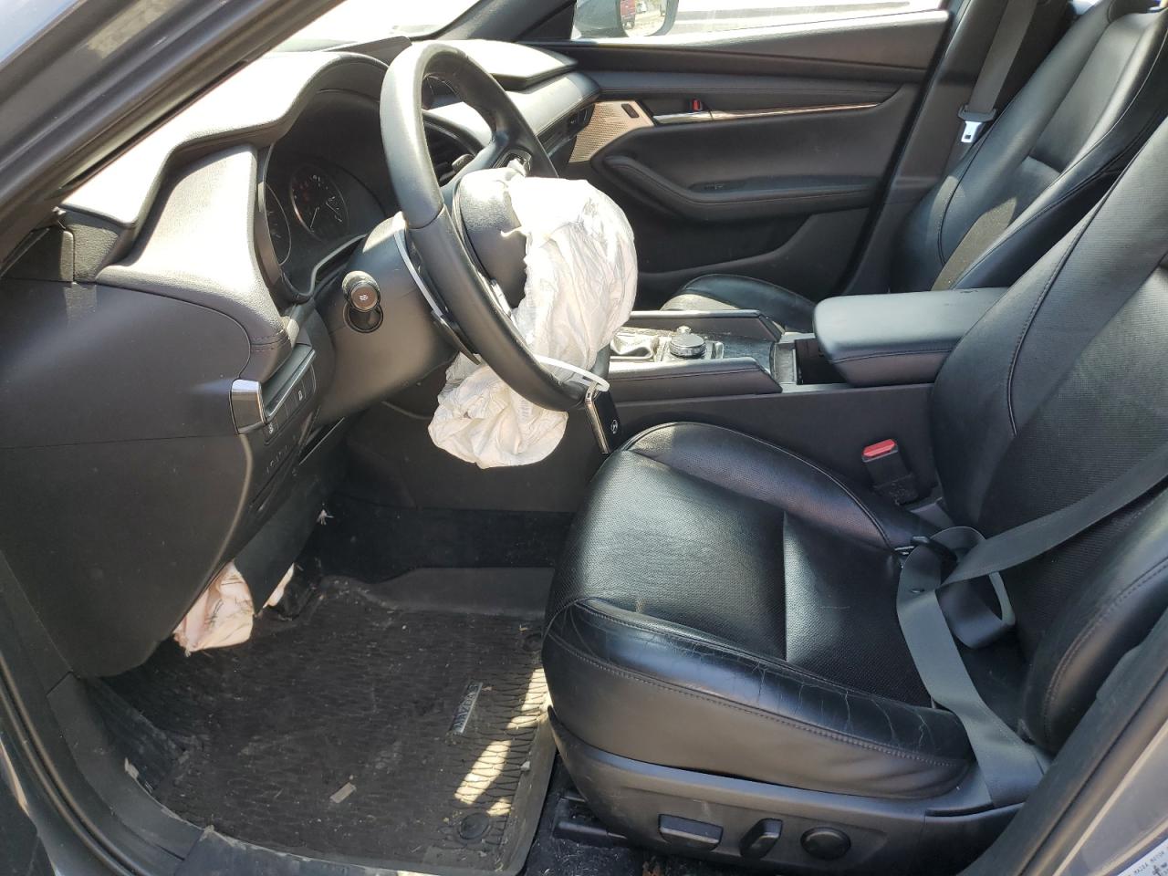 2022 Mazda 3 Premium VIN: JM1BPBML7N1501067 Lot: 56142035