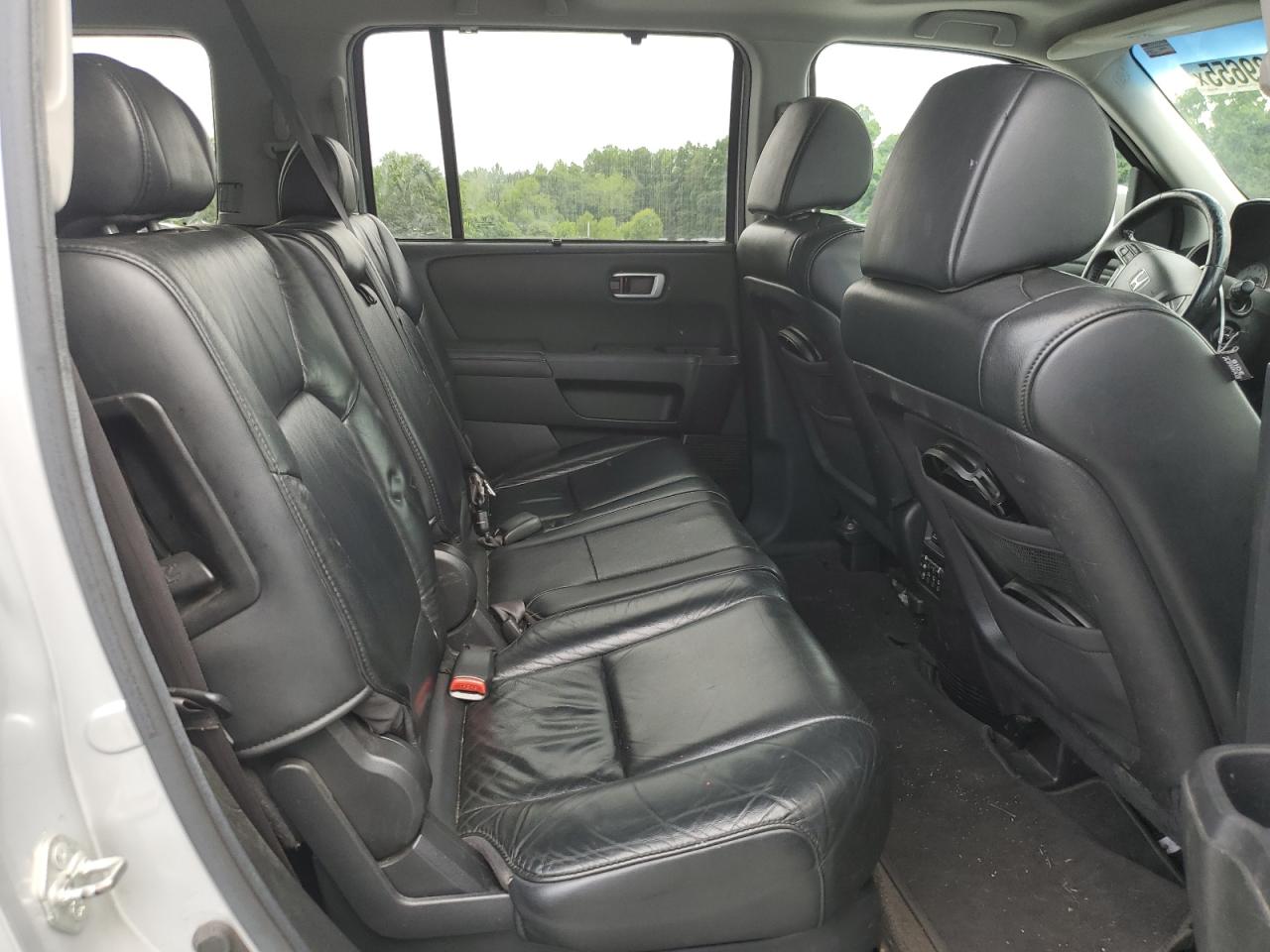 2011 Honda Pilot Touring VIN: 5FNYF4H9XBB092234 Lot: 56739655