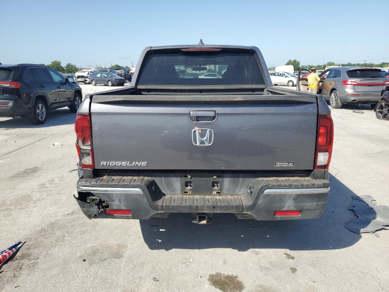 2017 Honda Ridgeline Rts VIN: 5FPYK2F40HB002709 Lot: 56901875