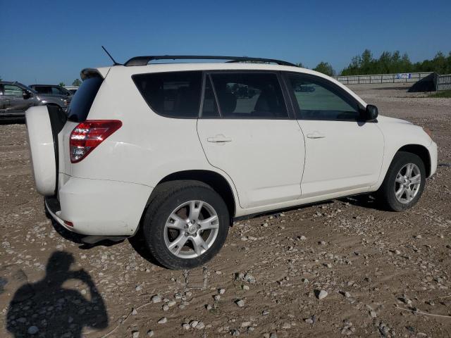Паркетники TOYOTA RAV4 2012 Белый