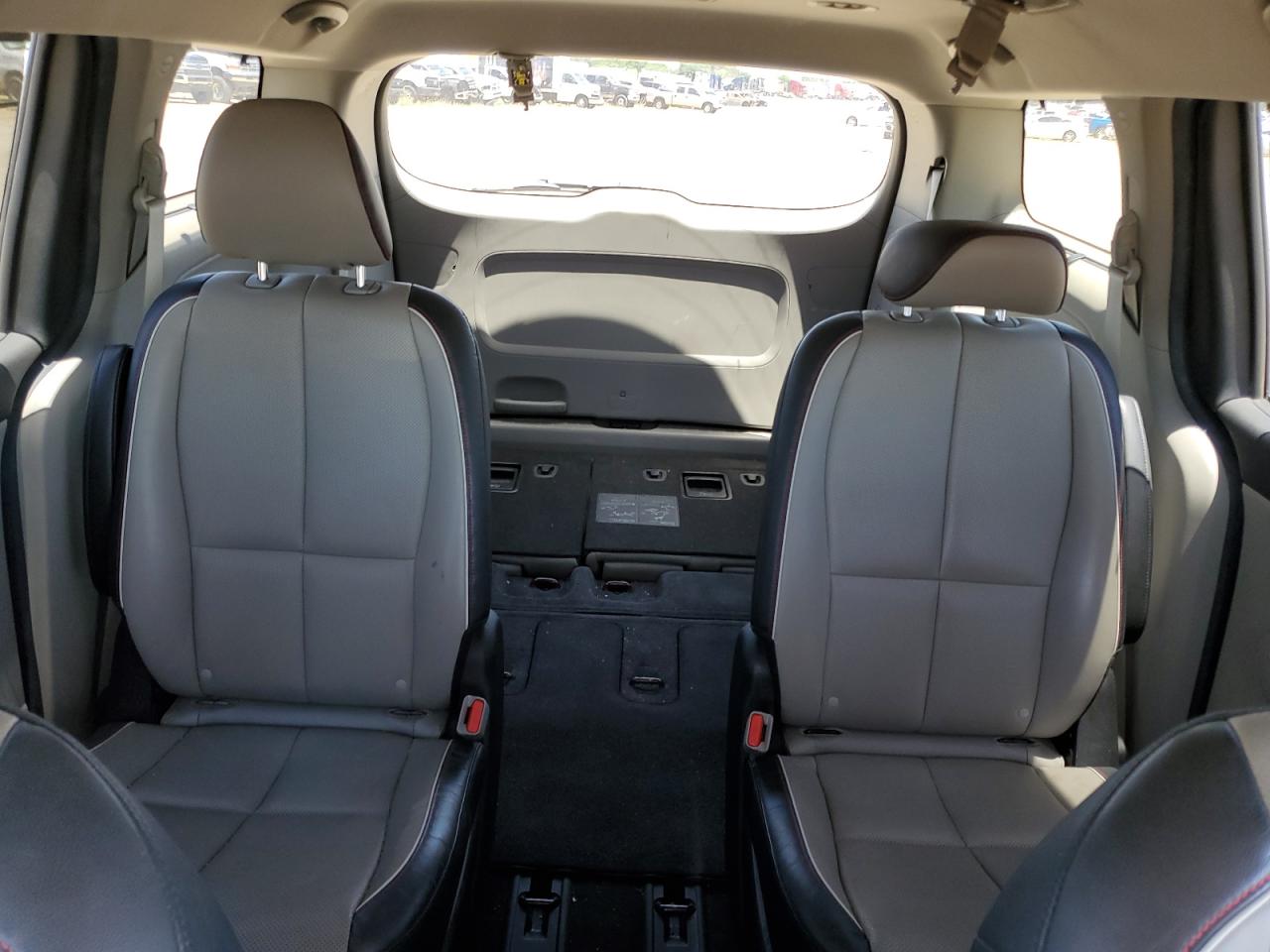 2020 Kia Sedona Lx VIN: KNDMB5C11L6580812 Lot: 56184825