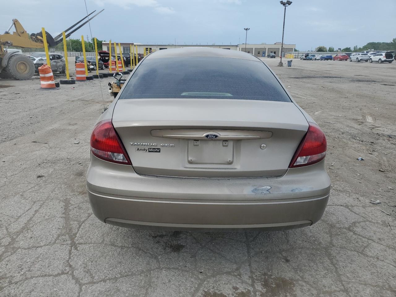 2004 Ford Taurus Ses VIN: 1FAFP55S04G156054 Lot: 56922675