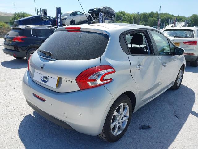 2014 PEUGEOT 208 STYLE