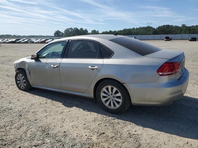  VOLKSWAGEN PASSAT 2012 Srebrny