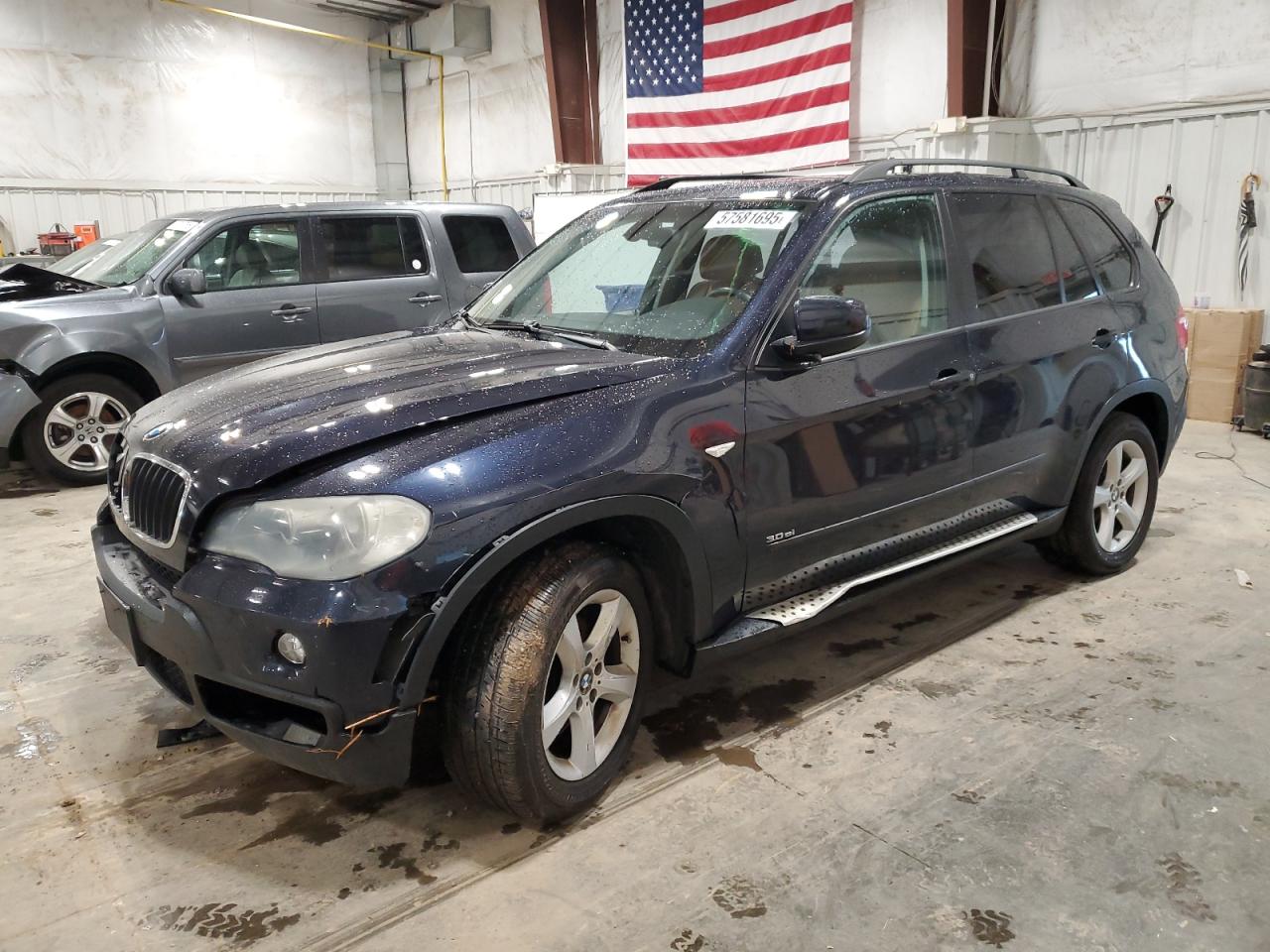 2008 Bmw X5 3.0I للبيع في Milwaukee، WI - Front End