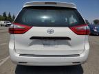 2017 Toyota Sienna  იყიდება Rancho Cucamonga-ში, CA - Front End