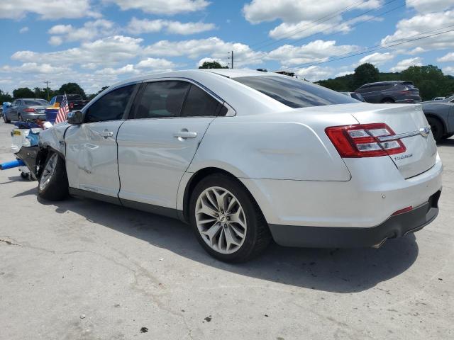  FORD TAURUS 2018 Silver