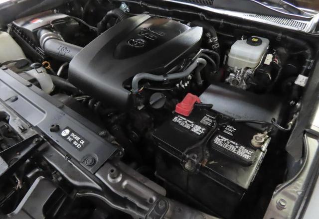  TOYOTA TACOMA 2018 Gray