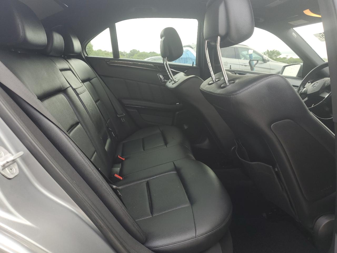 2011 Mercedes-Benz E 350 VIN: WDDHF5GB1BA301045 Lot: 58418525