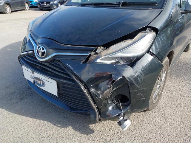 2016 TOYOTA YARIS ICON