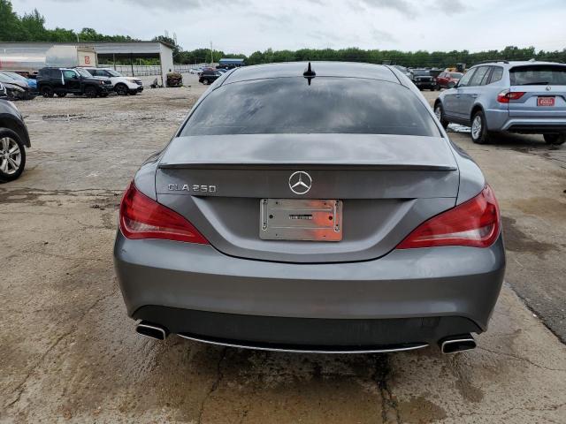 Sedans MERCEDES-BENZ CLA-CLASS 2015 Szary